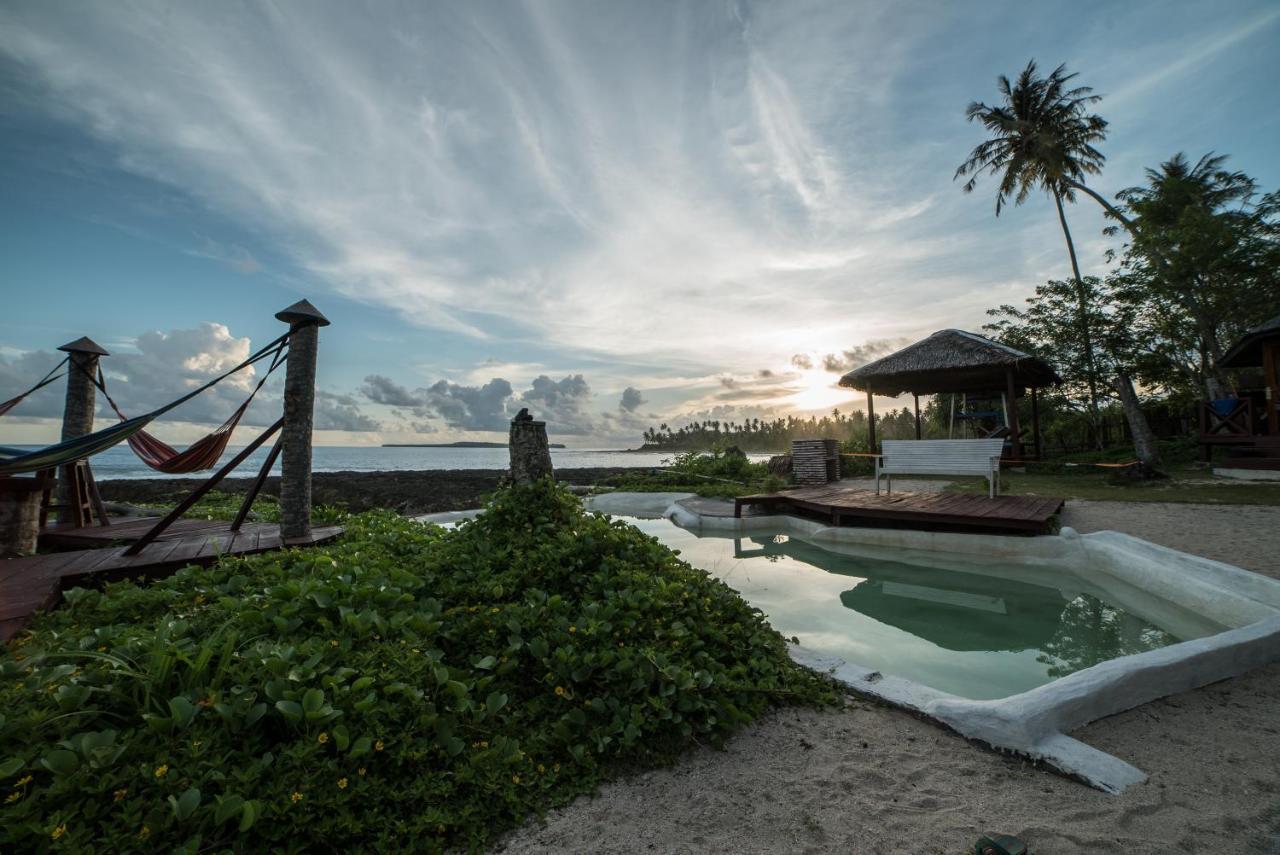 Simeulue Surflodges Lasikin Exterior foto